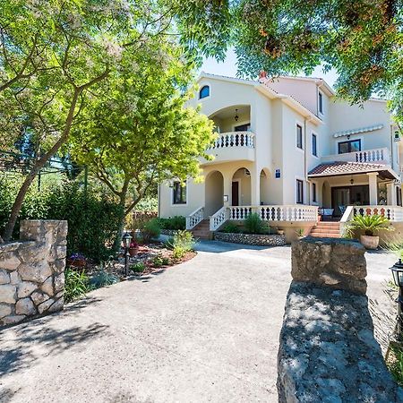 Apartments Rozelyn Ugljan Zewnętrze zdjęcie