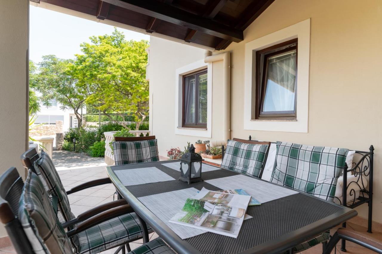 Apartments Rozelyn Ugljan Zewnętrze zdjęcie