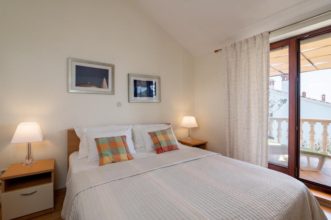 Apartments Rozelyn Ugljan Zewnętrze zdjęcie