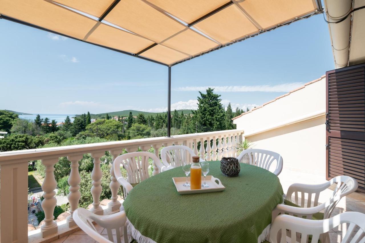 Apartments Rozelyn Ugljan Zewnętrze zdjęcie