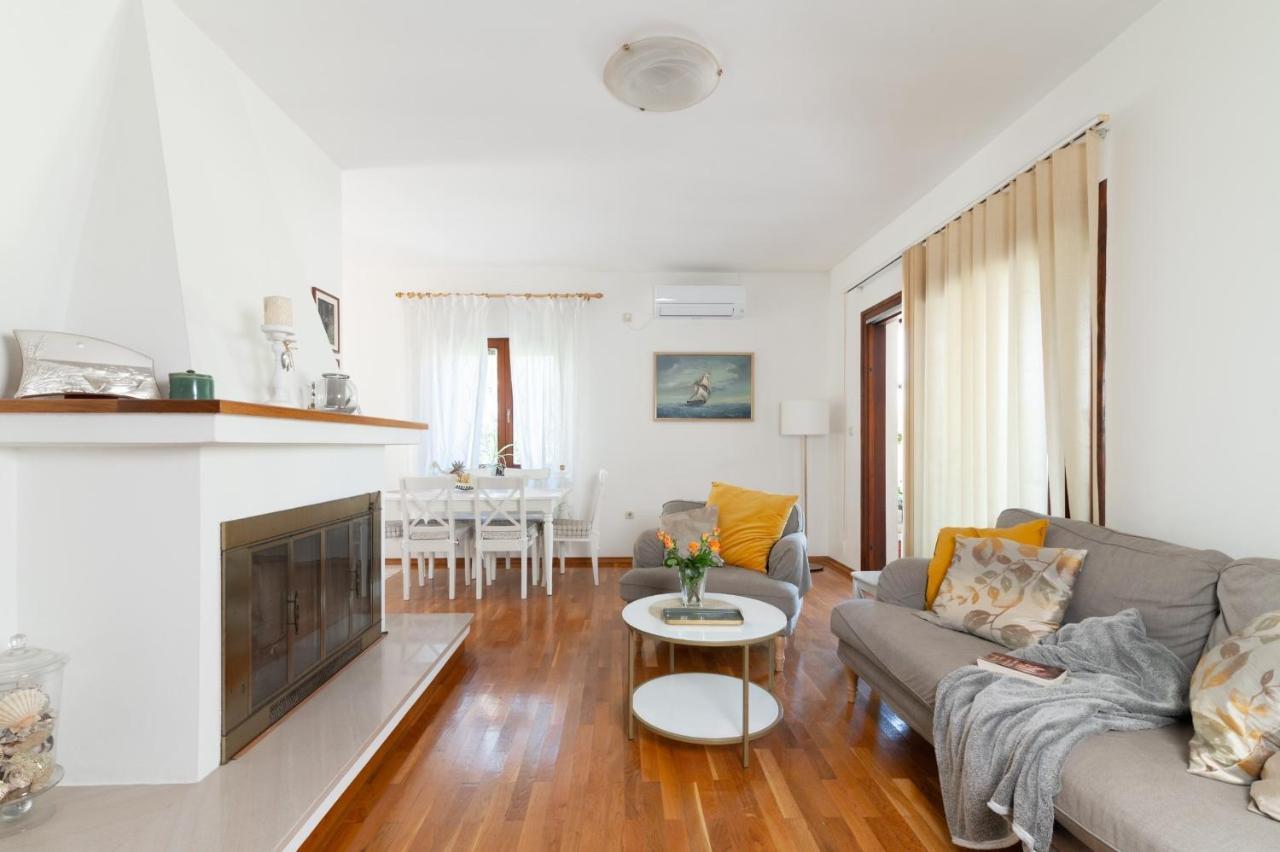 Apartments Rozelyn Ugljan Zewnętrze zdjęcie