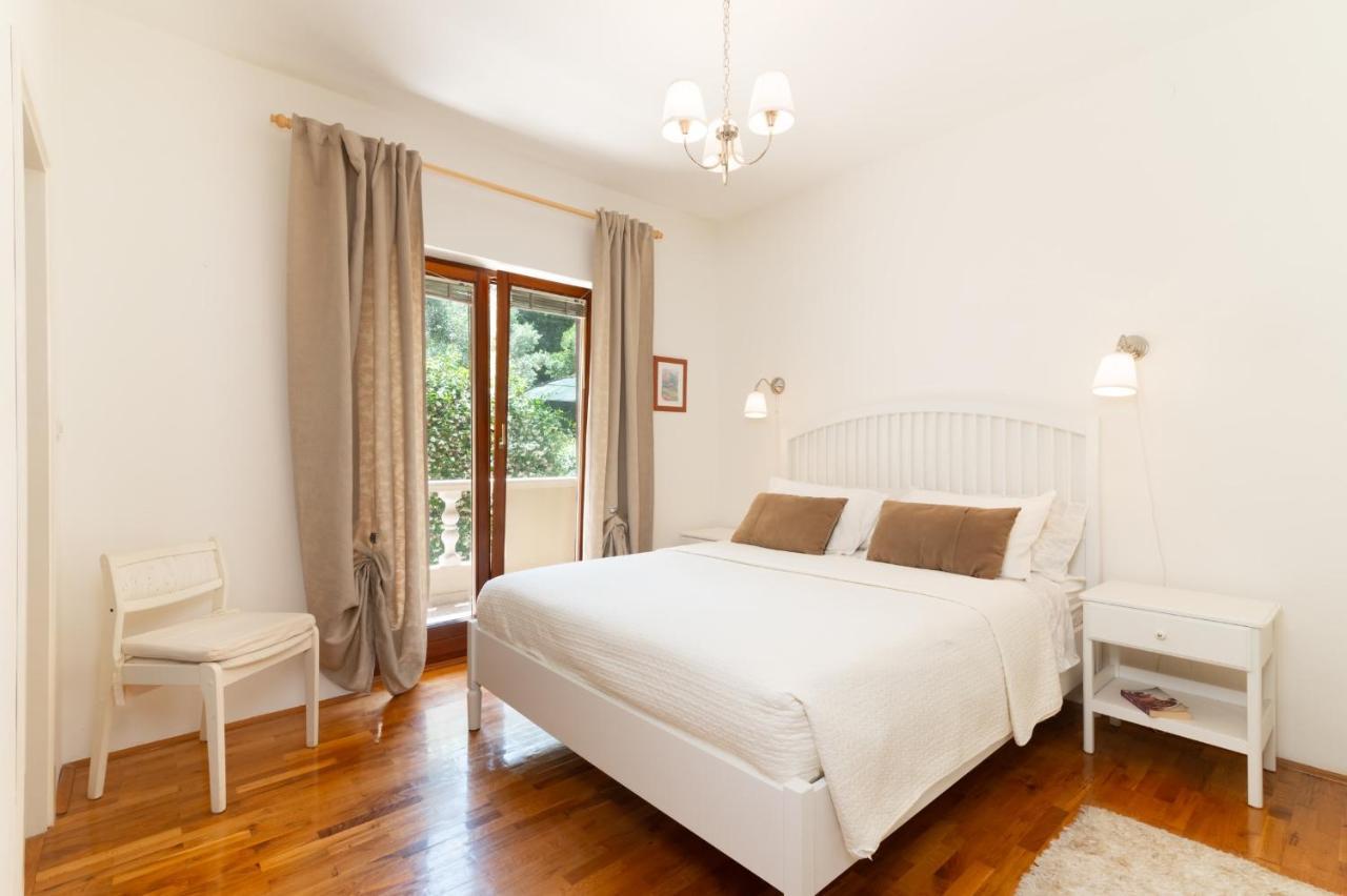 Apartments Rozelyn Ugljan Zewnętrze zdjęcie