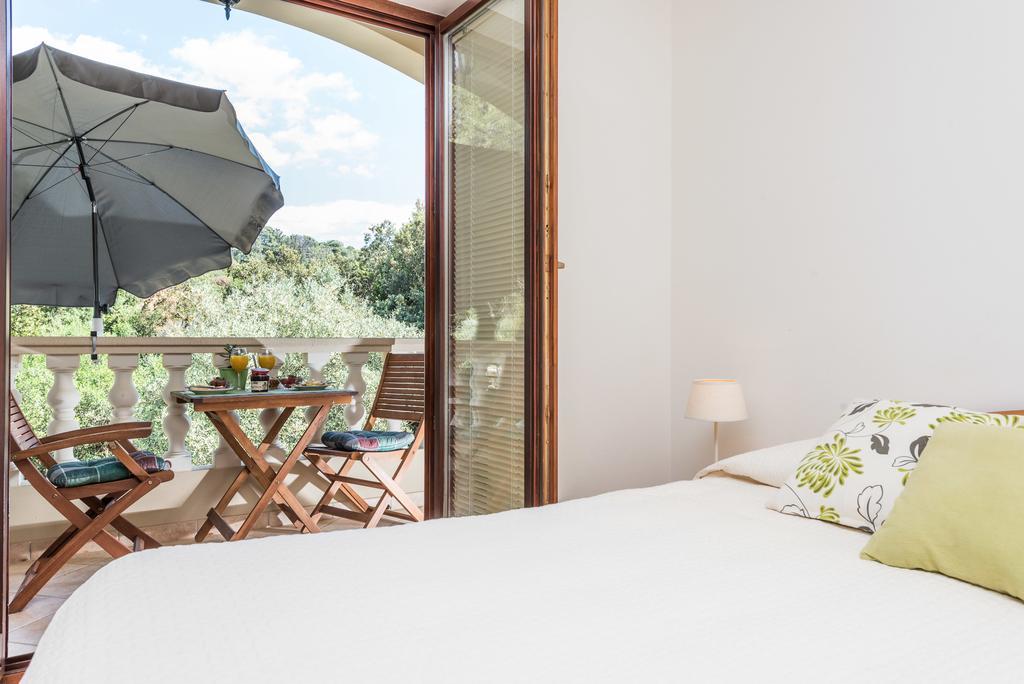 Apartments Rozelyn Ugljan Zewnętrze zdjęcie